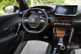 东风标致-标致e-2008- 3D臻尚版  ￥18.8