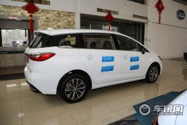 比亚迪-比亚迪 宋MAX-升级版 1.5T 自动尊贵型 6座