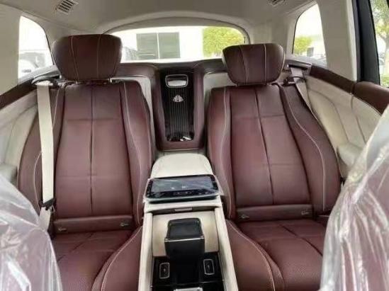 21款迈巴赫GLS600黑色国六预售可看车  