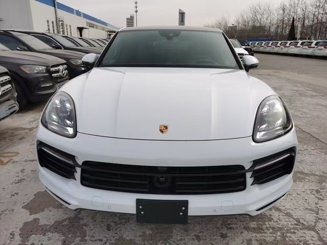 21款保时捷卡宴Coupe3.0T 动感溜背造型