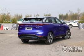 一汽奔腾-奔腾E01-量子波型定制版   ￥21.58