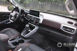 长安汽车-凯程F70-2.4T汽油自动四驱行政版标轴 4K22D4T  ￥13.48