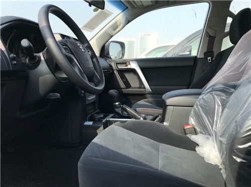 20款丰田霸道4000九气囊顶配国五价格  