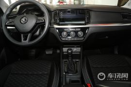 上汽斯柯达-柯米克-1.5L 自动舒适版