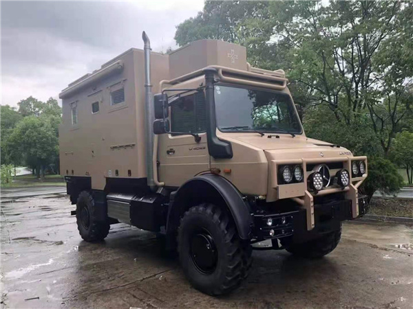 奔驰乌尼莫克U-4023越野房车，限量一台