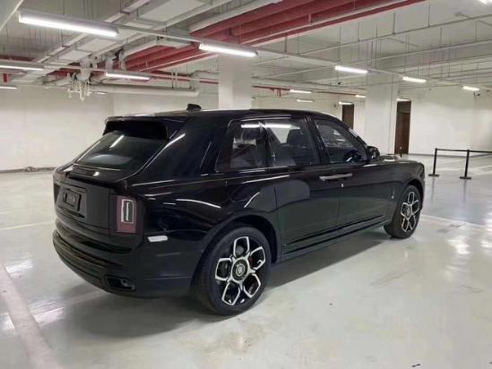 劳斯莱斯库里南BB版 同级翘楚底价诱惑