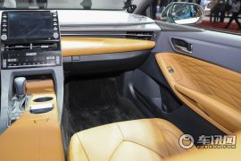 一汽丰田-亚洲龙-双擎 2.5L Limited旗舰版 国VI