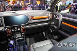 长城汽车-哈弗大狗-2.0T DCT四驱中华田园犬版