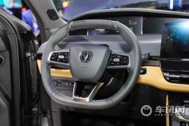 长安汽车-长安UNI-K-2.0T 尊贵型