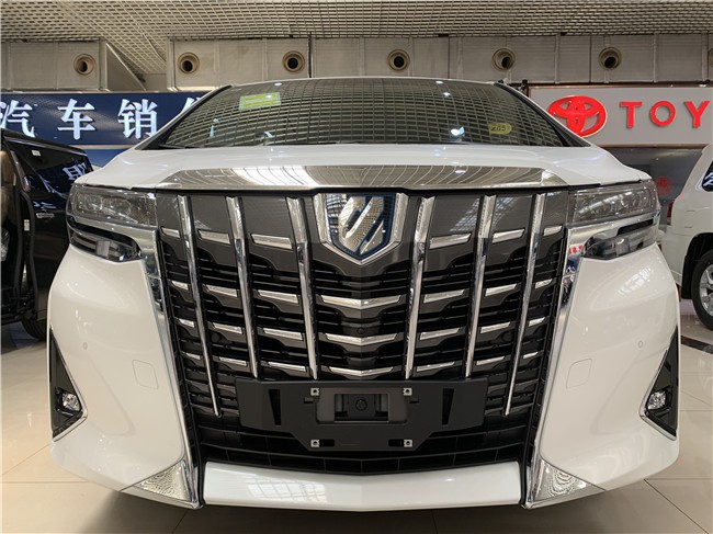 2021款丰田埃尔法的改动 实车视频分析 