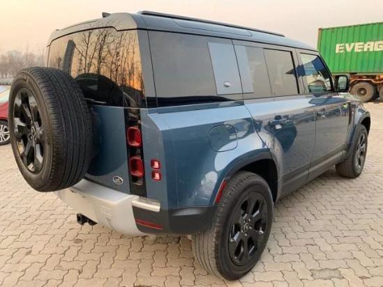 2021款路虎卫士国六预售动力领先能力强