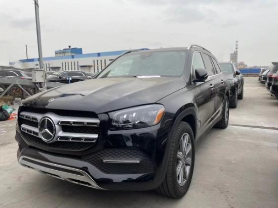 奔驰gls450报价,glc450 21款奔驰gls450报价经典外观顶配硬派suv