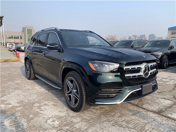 奔驰GLS600，豪华SUV的报价与风采
