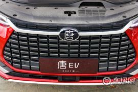 比亚迪-唐EV- 四驱高性能版创世旗舰型  ￥31.48