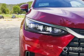 比亚迪-唐EV- 四驱高性能版创世旗舰型  ￥31.48