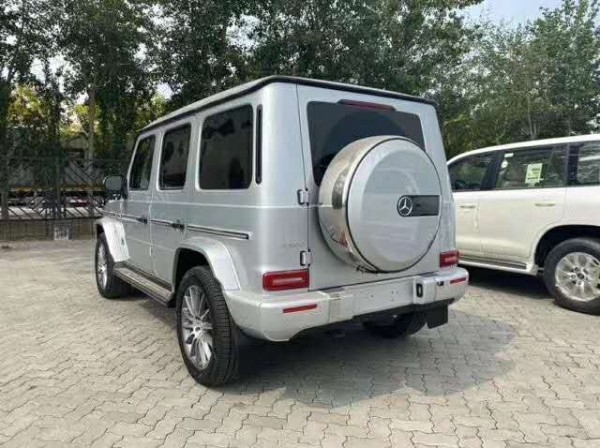 2021款奔驰G500国六排放限时送千万好礼