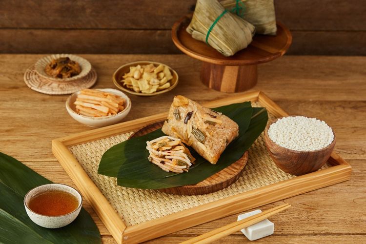 盒马“造车”大结局，竟与五菱联手推出狮螺粉粽子？