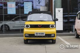 上汽通用五菱-宏光MINIEV-马卡龙时尚款    ￥3.76