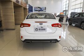 长安福特-福克斯-三厢 EcoBoost 180 自动锋潮型