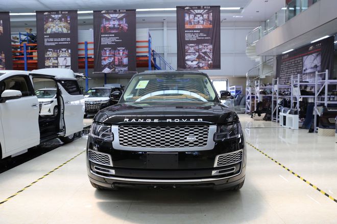 国六2021款路虎揽胜皇家一号越野现车  