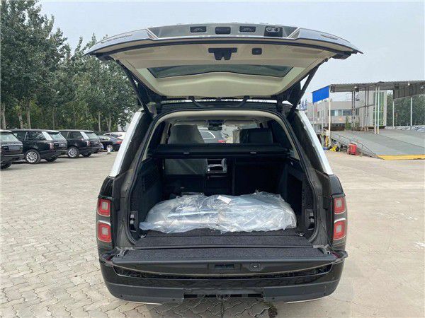 国六2021款路虎揽胜皇家一号越野现车  