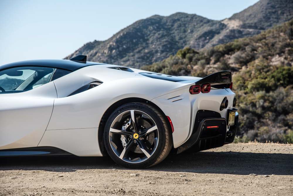 2021年法拉利SF90 Stradale           