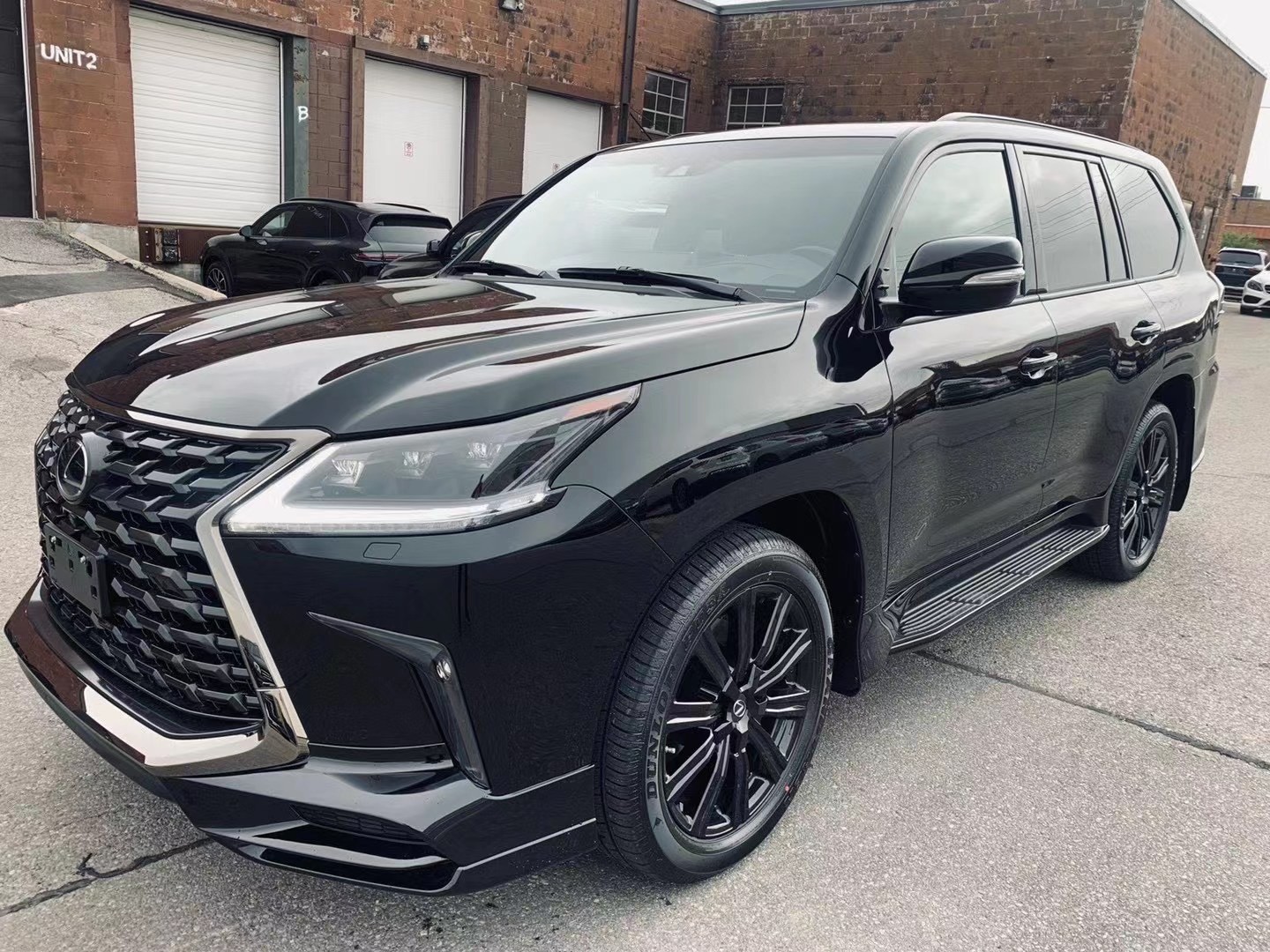 21款雷克萨斯LX570加版国六预售让利价 