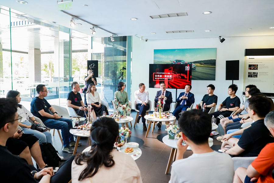 与车主聊保时捷：二十载传承与热爱    