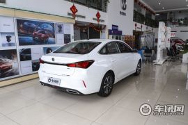 长安汽车-逸动-PLUS 蓝鲸NE 1.4T GDI DCT尊贵型