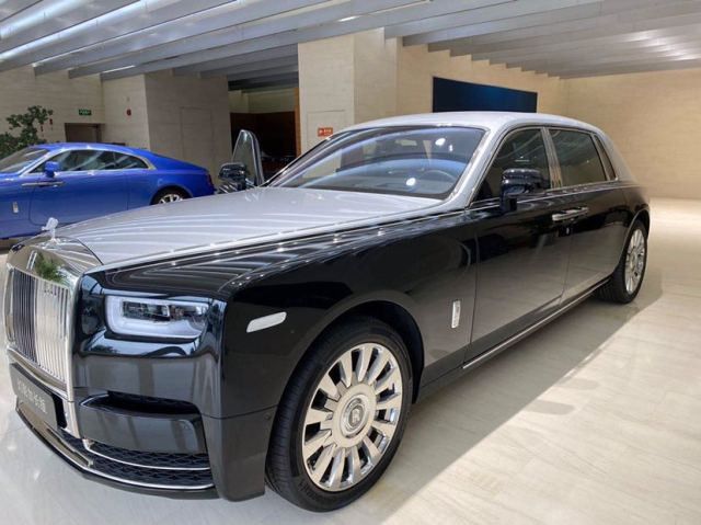 劳斯莱斯幻影当代豪华汽车的永恒诠释  