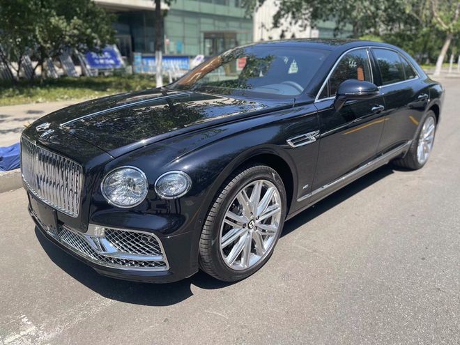 新一代宾利飞驰报价 港口现车直发全国 