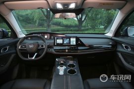 长安汽车-长安UNI-K-2.0T 全轮驱动尊贵型