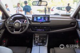 东风日产-奇骏-VC-Turbo 300 CVT 4WD