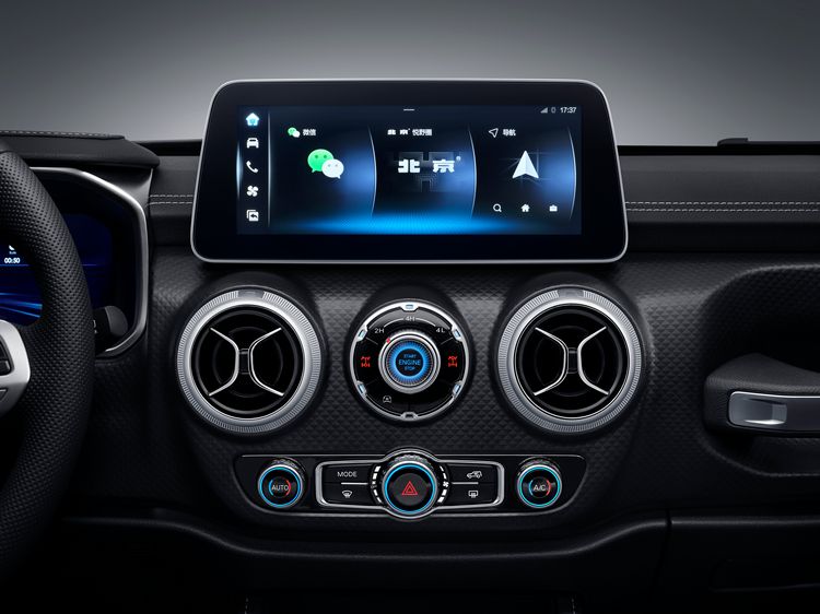 圆梦价20.99万，限量2021台，新一代BJ40环塔冠军版上市 手慢无