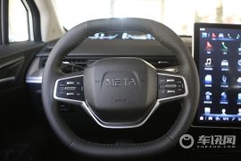 合众汽车-哪吒V-长续航智享版升级型