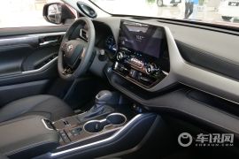 广汽丰田-汉兰达-双擎 2.5L 四驱尊贵版 7座