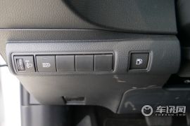 一汽丰田-卡罗拉双擎-双擎 1.8L E-CVT精英版