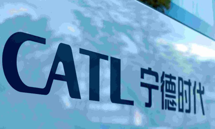 宁德时代股票震荡，新能源亟需降“火”