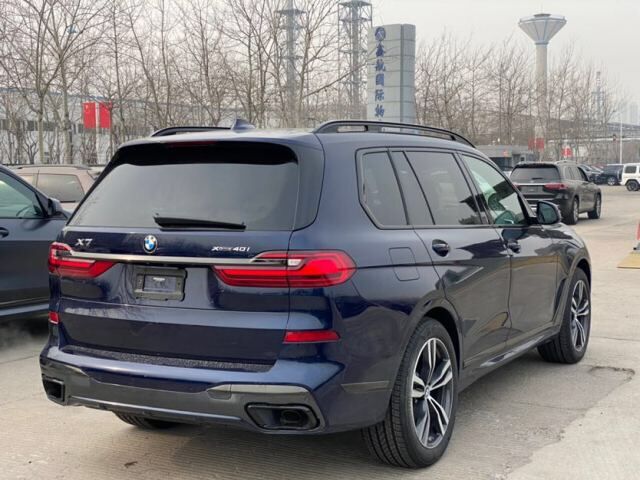 21款宝马X7平行进口国六带流星顶价格  