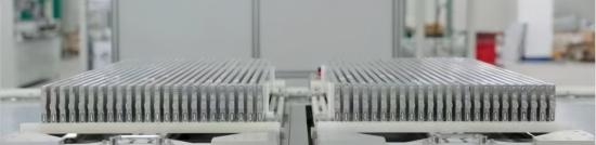 比亚迪上半年营收超900亿 新能源驱动业务增长