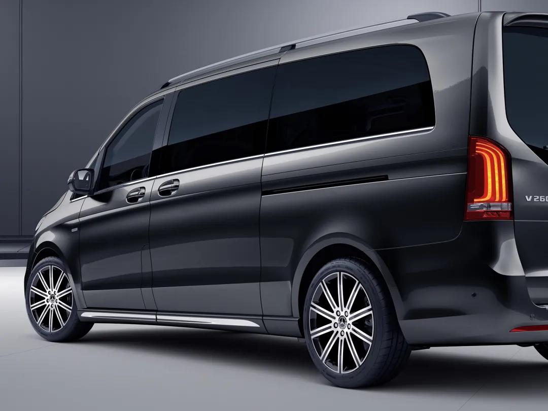 远程发动机启动2022款奔驰V260L 威霆  