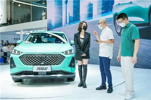 玛奇朵领跑智混新赛道 复古潮驾蓉城圈粉