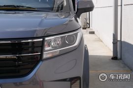 上汽通用五菱-五菱征程-1.5T 手动豪华型