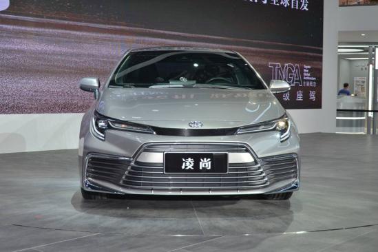 又一波新车来袭，坦克300配“双肾”，还有“高性能”五菱小车！