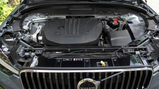真实购车：买沃尔沃XC60配置还是宝马的标？都要40万