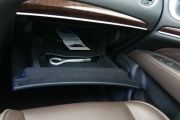 英菲尼迪(进口)-英菲尼迪QX60-2.5 S/C Hybrid两驱卓越版