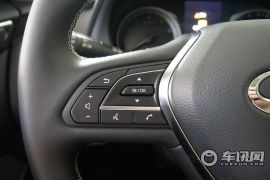 东风英菲尼迪-英菲尼迪Q50L-2.0T 进享运动版