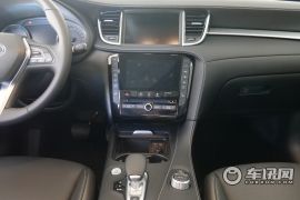 东风英菲尼迪-英菲尼迪QX50-2.0T 四驱菁英版