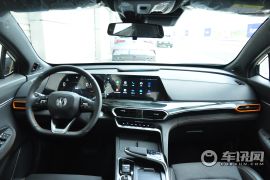 长安汽车-长安UNI-T-1.5T 运动版 旗舰型   ￥13.89