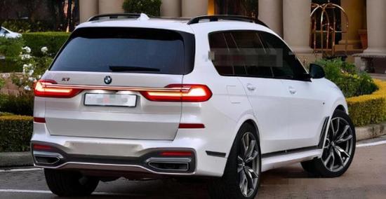 新知达人, 全新宝马X7曝光 前脸换分体大灯 配双悬浮屏 两种动力